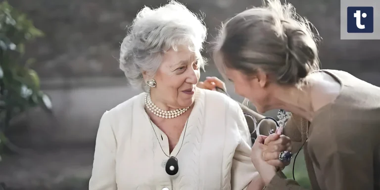 Aide à domicile pour personnes âgées : Thanna Teleassistance comme alternative